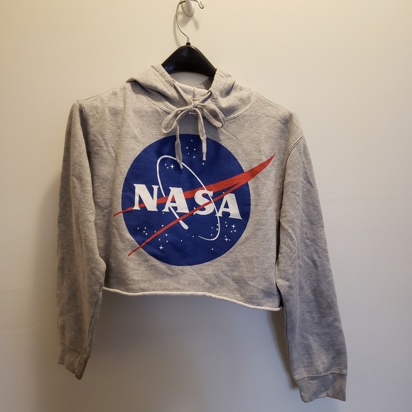 nasa cropped sweatshirt